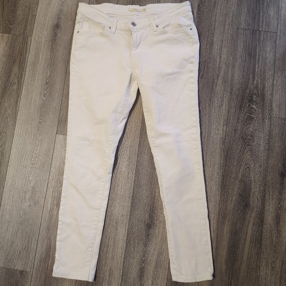 Levi's Denim - Levi's 711 Skinny Jeans in Crisp White